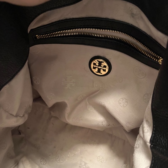 Tory Burch - Picture 2 of 5